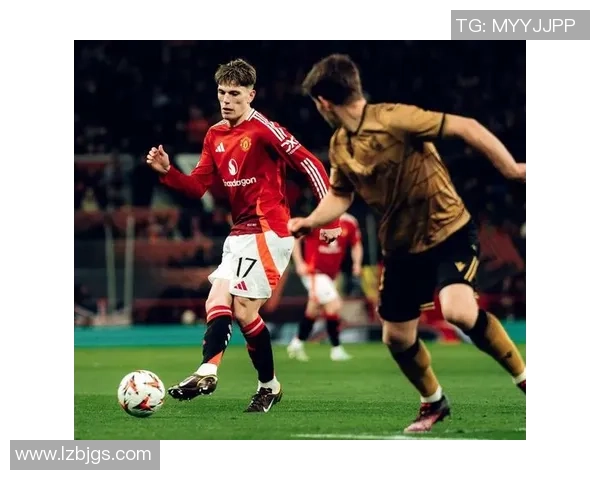 欧联杯精彩对决曼联4-0大胜切尔西帽子戏法引爆全场激情